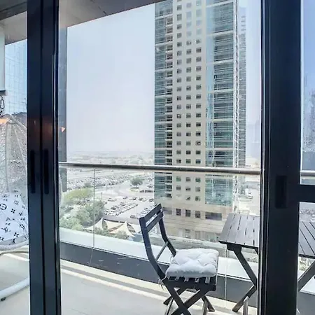 Luxury Modern Studio In Jlt With Amazing View & Rooftop Pool - Sleeps 3 Dubai Exterior photo